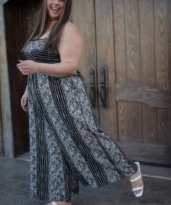 Boutique Simplified Floral Tracks Jumpsuit