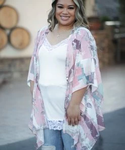 Boutique Simplified Sitting, Waiting, Wishing Kimono