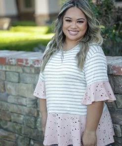 Boutique Simplified Floral Flutters Bell Sleeve