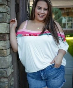 Boutique Simplified Island Girl Off The Shoulder Top