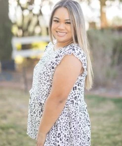 Boutique Simplified Meet You With A Smile (GHG-S)