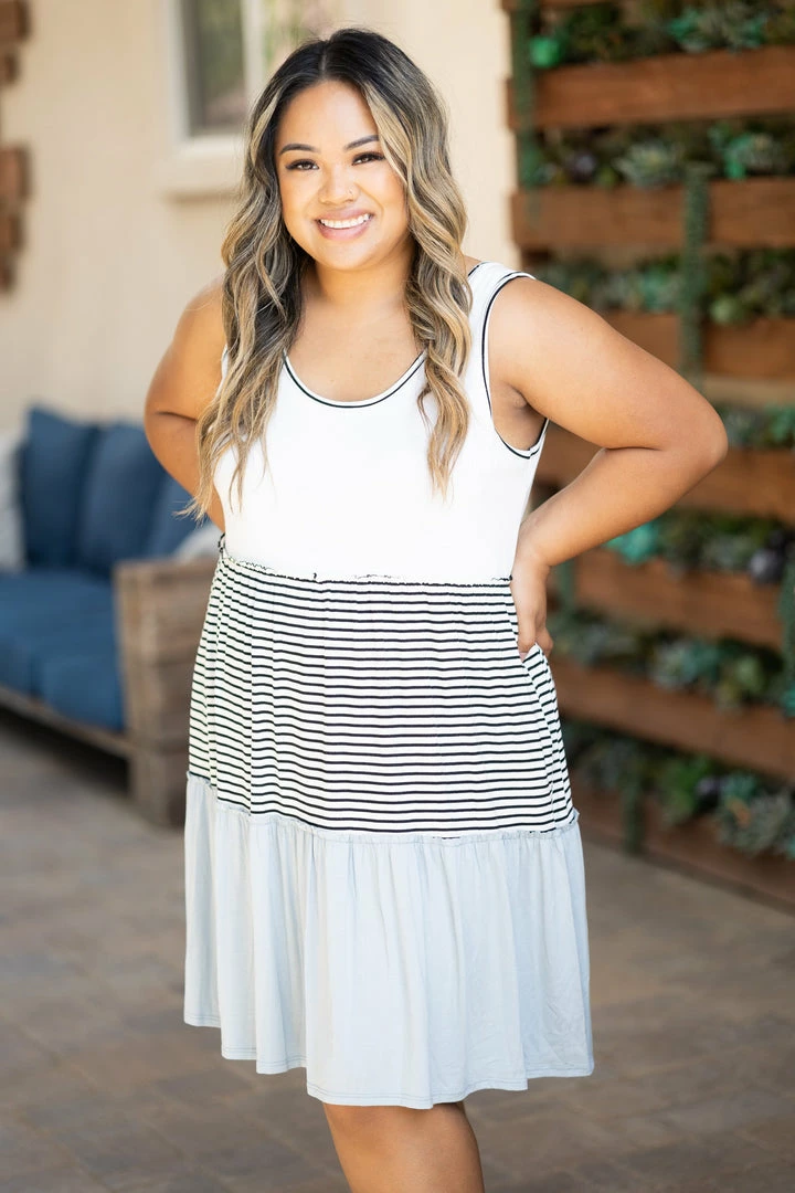 Boutique Simplified Envious & Effortless Tiered Dress 3 Boutique Simplified Envious & Effortless Tiered Dress