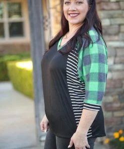 Boutique Simplified Jet Setter 3/4 Sleeve Top