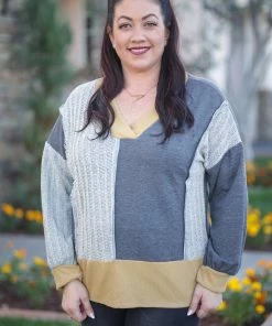 Boutique Simplified Ultimate Colorblock Sweater