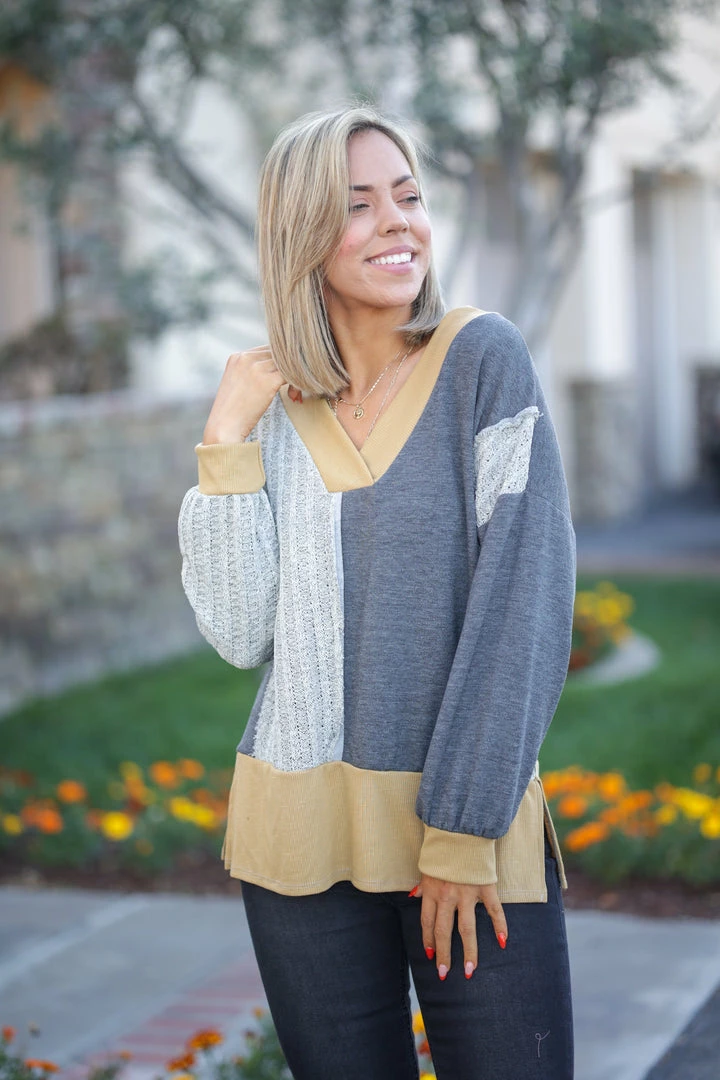 Boutique Simplified Ultimate Colorblock Sweater 1 Boutique Simplified Ultimate Colorblock Sweater