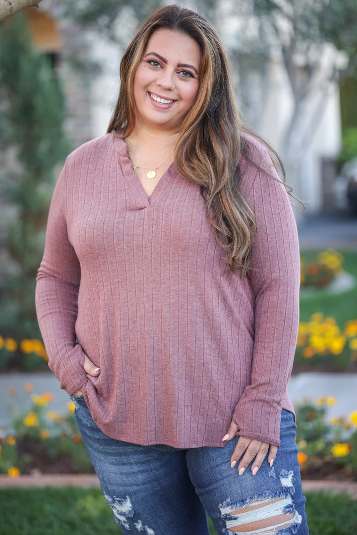 Boutique Simplified Wine Thumbhole Gabby 1 Boutique Simplified Wine Thumbhole Gabby