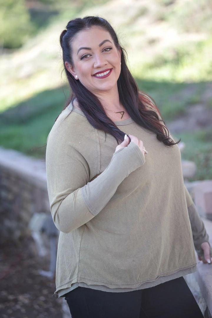 Boutique Simplified Mineral Gold Thumbhole Thermal 4 Boutique Simplified Mineral Gold Thumbhole Thermal