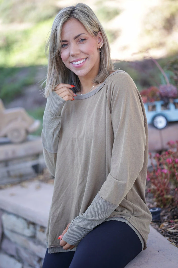 Boutique Simplified Mineral Gold Thumbhole Thermal 1 Boutique Simplified Mineral Gold Thumbhole Thermal