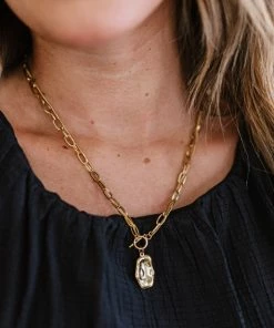 Trendsi Apparel The Little Things Double-Layered Necklace