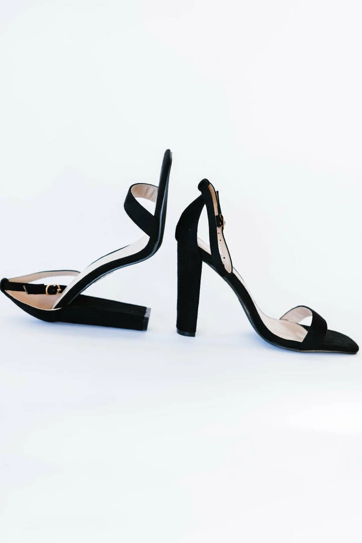 Trendsi Standing Tall Square Toe Block Heel Sandals 2 Trendsi Standing Tall Square Toe Block Heel Sandals