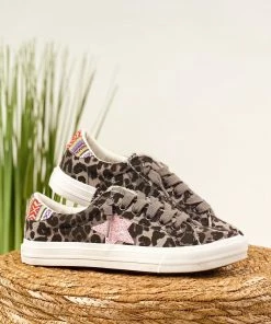 Very G Cosmic Sneaker In Grey Apparel