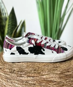 Very G Cosmic Sneaker In Black And White 9 Very G Cosmic Sneaker In Black And White