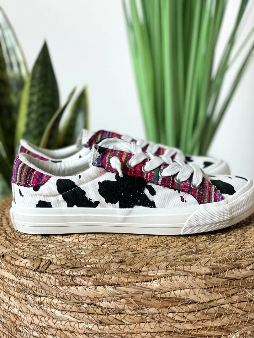 Very G Cosmic Sneaker In Black And White 4 Very G Cosmic Sneaker In Black And White