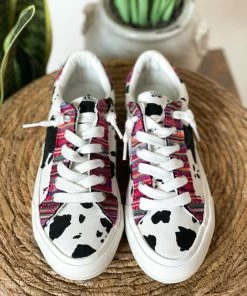 Very G Cosmic Sneaker In Black And White 11 Very G Cosmic Sneaker In Black And White