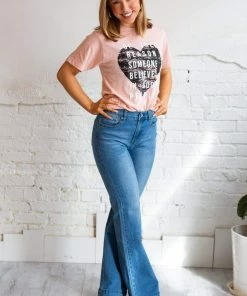 D & E Tee's Tops Be The Reason