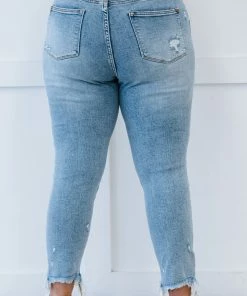 Trendsi Judy Blue Beth High-Rise Distressed Skinny Jeans Apparel