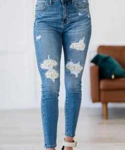 Trendsi Judy Blue Makin' Lemonade Full Size Skinny Jeans