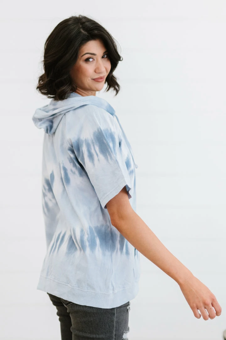 Trendsi Watching Clouds Tie-Dye Short-Sleeved Hoodie 9 Trendsi Watching Clouds Tie-Dye Short-Sleeved Hoodie