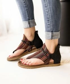 Very G Dakota Sandal In Black/Red Shoes