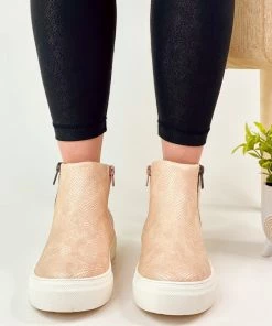 Apparel Matisse Dawson Sneaker Wedge In Pink
