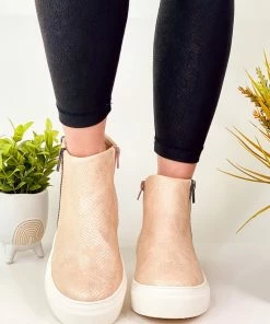 Apparel Matisse Dawson Sneaker Wedge In Pink