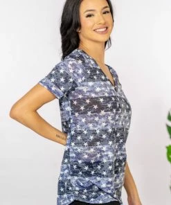 Trendsi Apparel Night Sky Star Graphic Tee 8 Trendsi Apparel Night Sky Star Graphic Tee