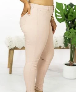Trendsi YMI Jeanswear Kate Hyper-Stretch Mid-Rise Skinny Jeans In Rose 15 Trendsi YMI Jeanswear Kate Hyper-Stretch Mid-Rise Skinny Jeans In Rose