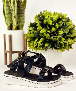 Apparel Not Rated Enna Sandal In Black