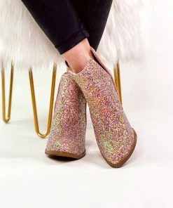 Apparel Not Rated Fiera In Pink