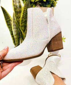 Not Rated Fiera In White