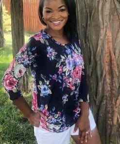 Boutique Simplified Floral Ruffles And Lace 3/4 Sleeve Top