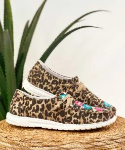 Apparel Gypsy Jazz Flo Sneaker In Tan Leopard