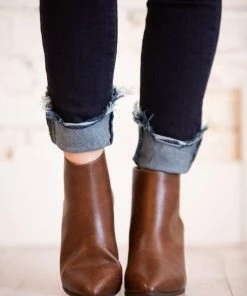 Fortune Dynamic Shoes Mahogany Faux Leather Classic Boot