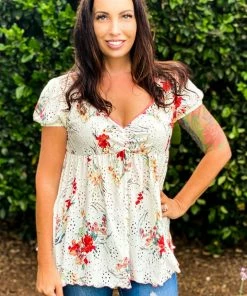 Boutique Simplified Frolicky Floral Babydoll Top