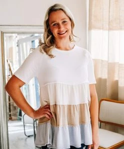 Grey House Goods Apparel Hopes Tiered Color Block Blouse 22 Grey House Goods Apparel Hopes Tiered Color Block Blouse