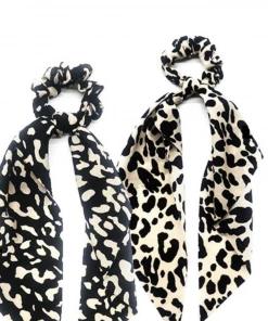 Hana Hosiery Leopard Print Scarf Ponytail (single)
