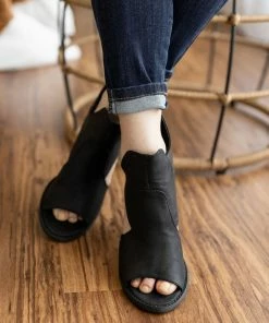 Shoes Very G Hollyridge Wedge In Black
