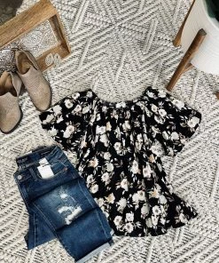 No Ship Drop Ship Remember When Floral Top In Witching Hour (GHG -S,M,L,2X)