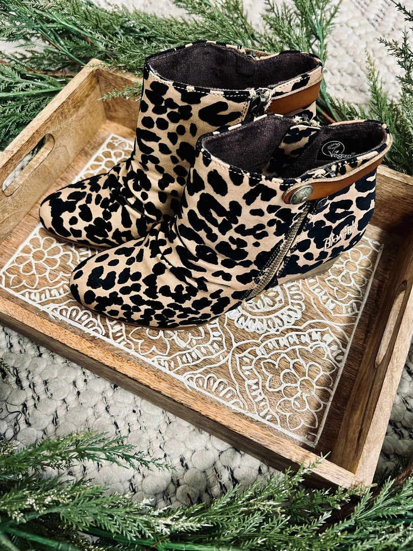 No Ship Drop Ship Berrey Sahara WildCat Grasslands Blow Fish Bootie 9 No Ship Drop Ship Berrey Sahara WildCat Grasslands Blow Fish Bootie