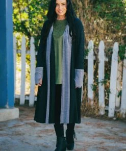 Boutique Simplified Inspired By Beauty Thumbhole Duster