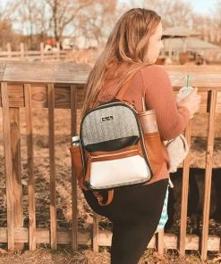 Itzy Ritzy Motherhood + Moments *NEW* Coffee & Cream Itzy Mini™ Diaper Bag Backpack 7 Itzy Ritzy Motherhood + Moments *NEW* Coffee & Cream Itzy Mini™ Diaper Bag Backpack