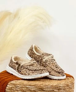 VERY G Apparel Gypsy Jazz Jazzy Sneakers In Taupe