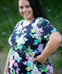 Boutique Simplified Digital Floral Short Sleeve Top 12 Boutique Simplified Digital Floral Short Sleeve Top