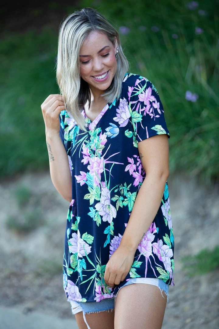 Boutique Simplified Digital Floral Short Sleeve Top 1 Boutique Simplified Digital Floral Short Sleeve Top