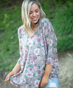 Boutique Simplified Cappuccino Floral 3/4 Sleeve Top