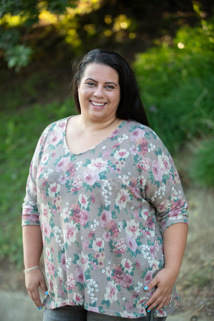 Boutique Simplified Cappuccino Floral 3/4 Sleeve Top 3 Boutique Simplified Cappuccino Floral 3/4 Sleeve Top