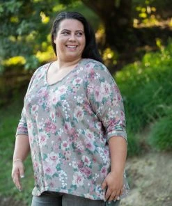 Boutique Simplified Cappuccino Floral 3/4 Sleeve Top 11 Boutique Simplified Cappuccino Floral 3/4 Sleeve Top