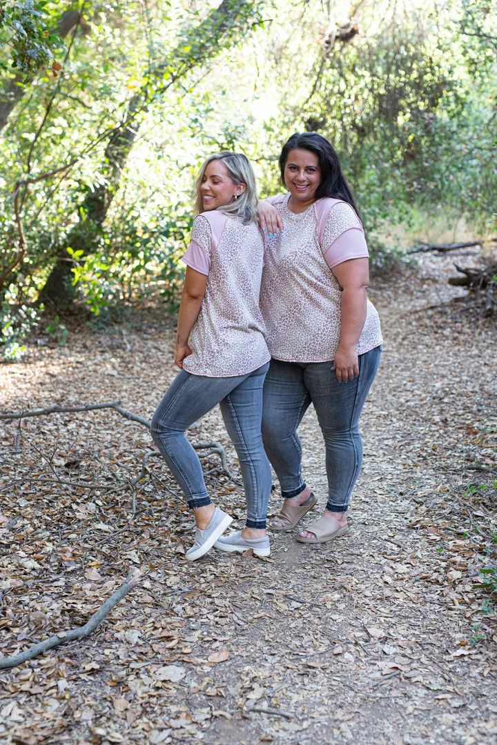 Boutique Simplified Caught In The Wild Short Sleeve Top 2 Boutique Simplified Caught In The Wild Short Sleeve Top