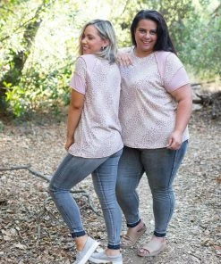 Boutique Simplified Caught In The Wild Short Sleeve Top 8 Boutique Simplified Caught In The Wild Short Sleeve Top