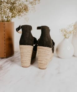 Not Rated Juti Wedges In Black Apparel